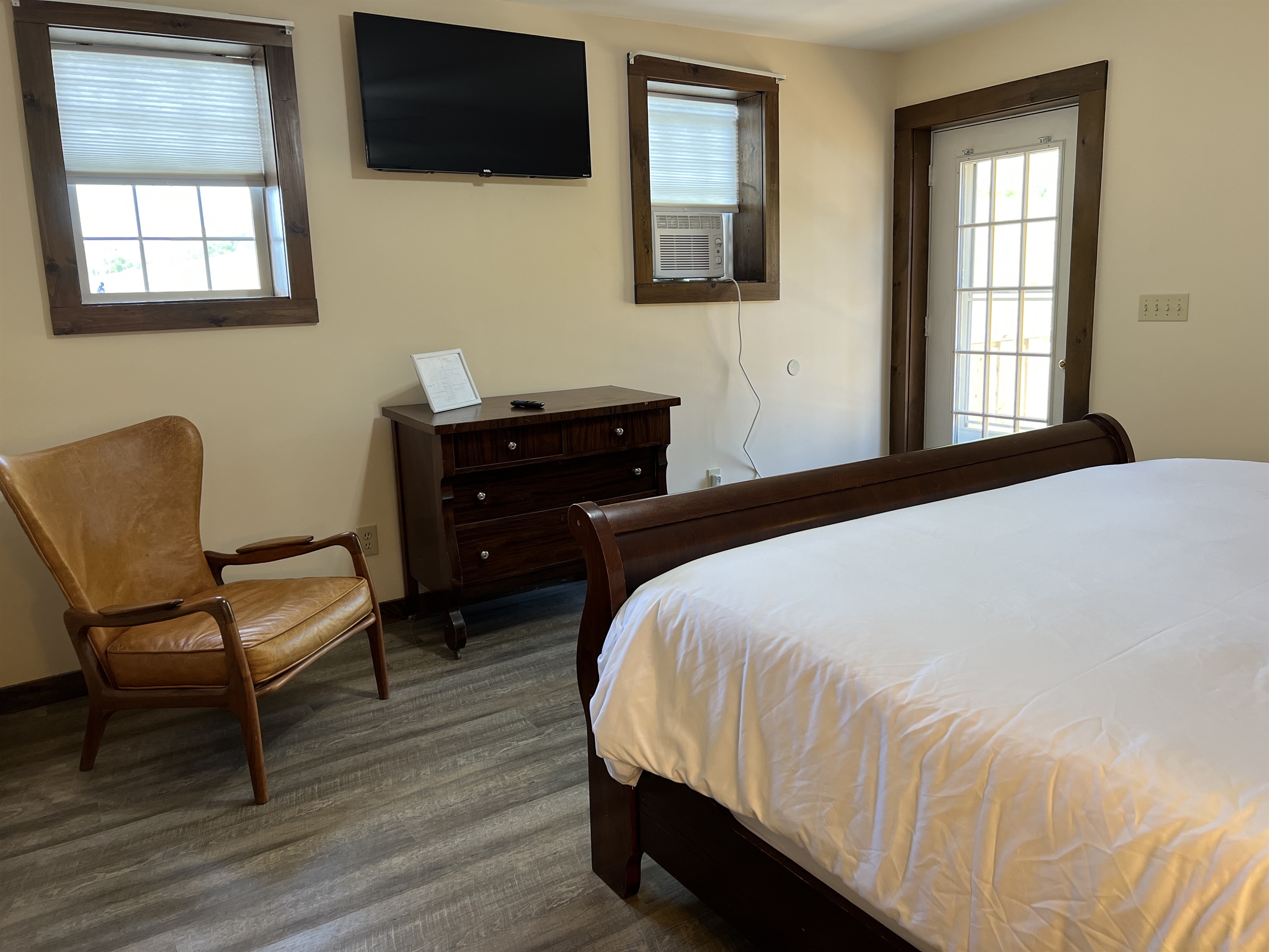 Roundtripper 2nd floor King bedroom with smart TV.