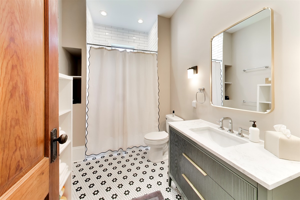 Lower Unit - Bathroom 1