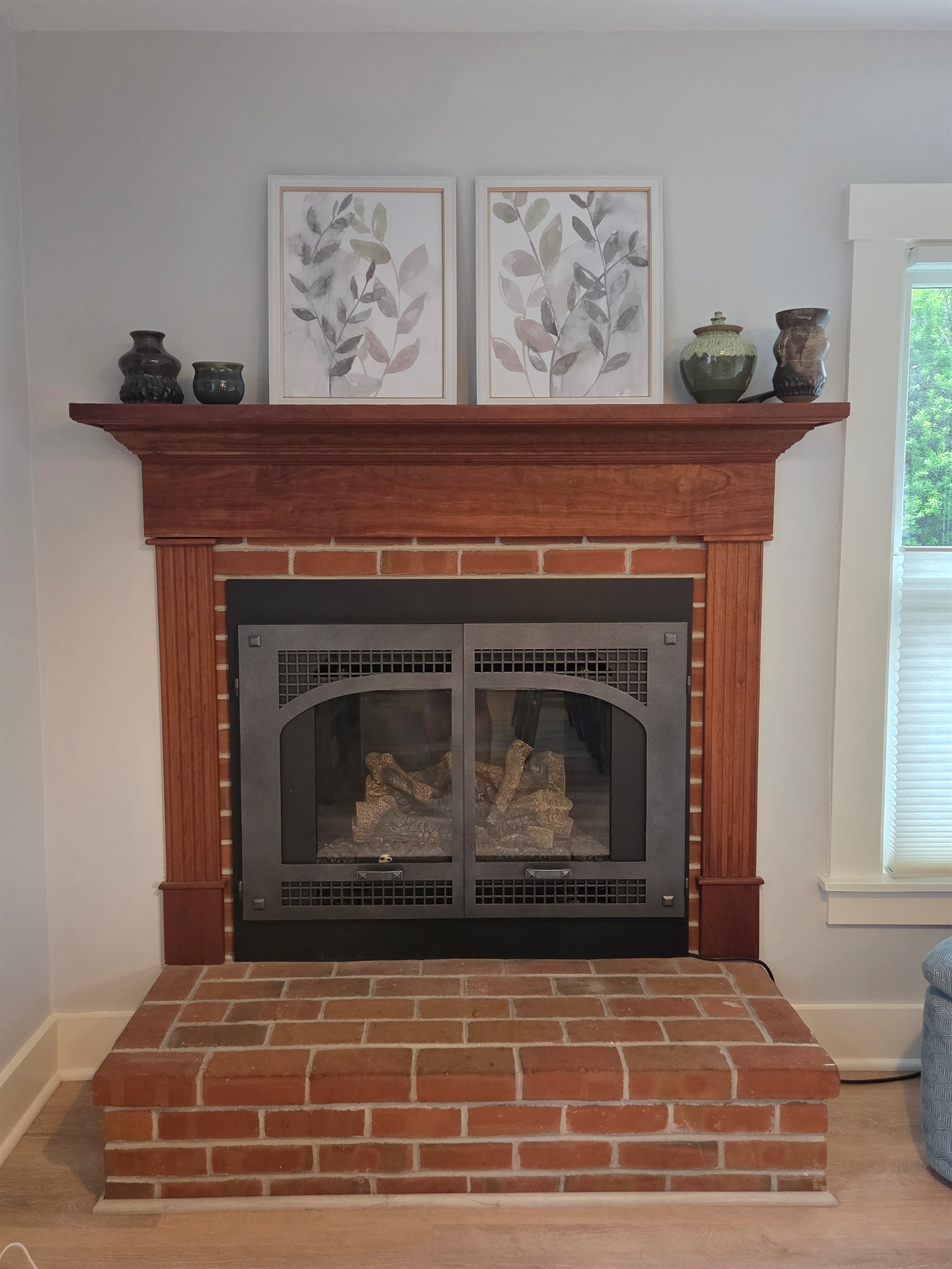 Cozy Fireplace in Kitchen Sitting Area