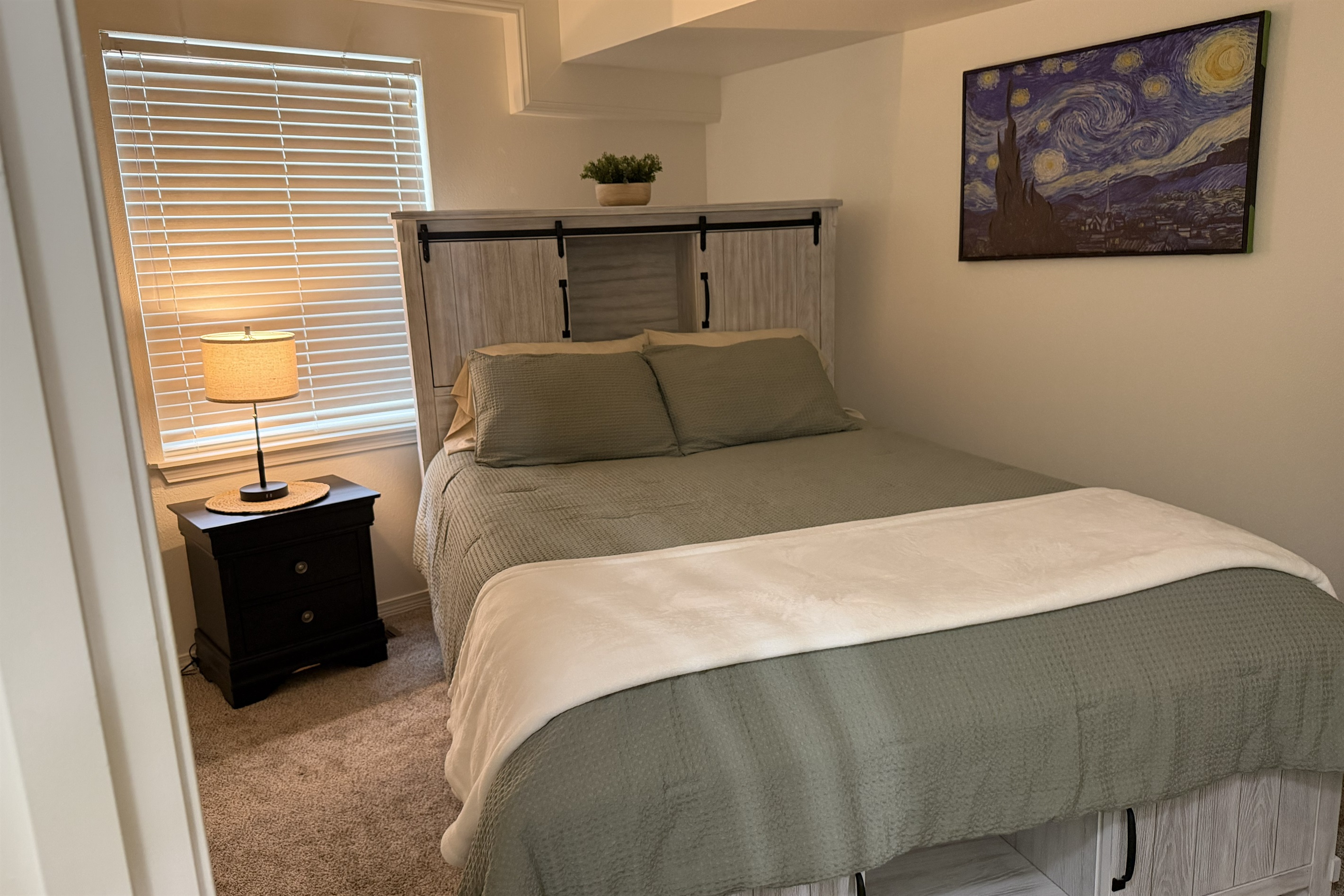 Bedroom 1 (Master)