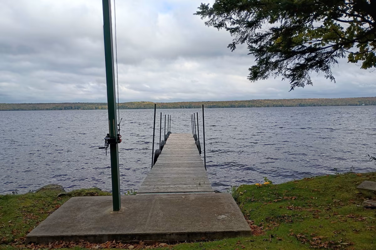 Dock