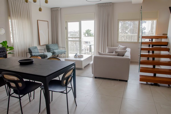 Living / Dining Room