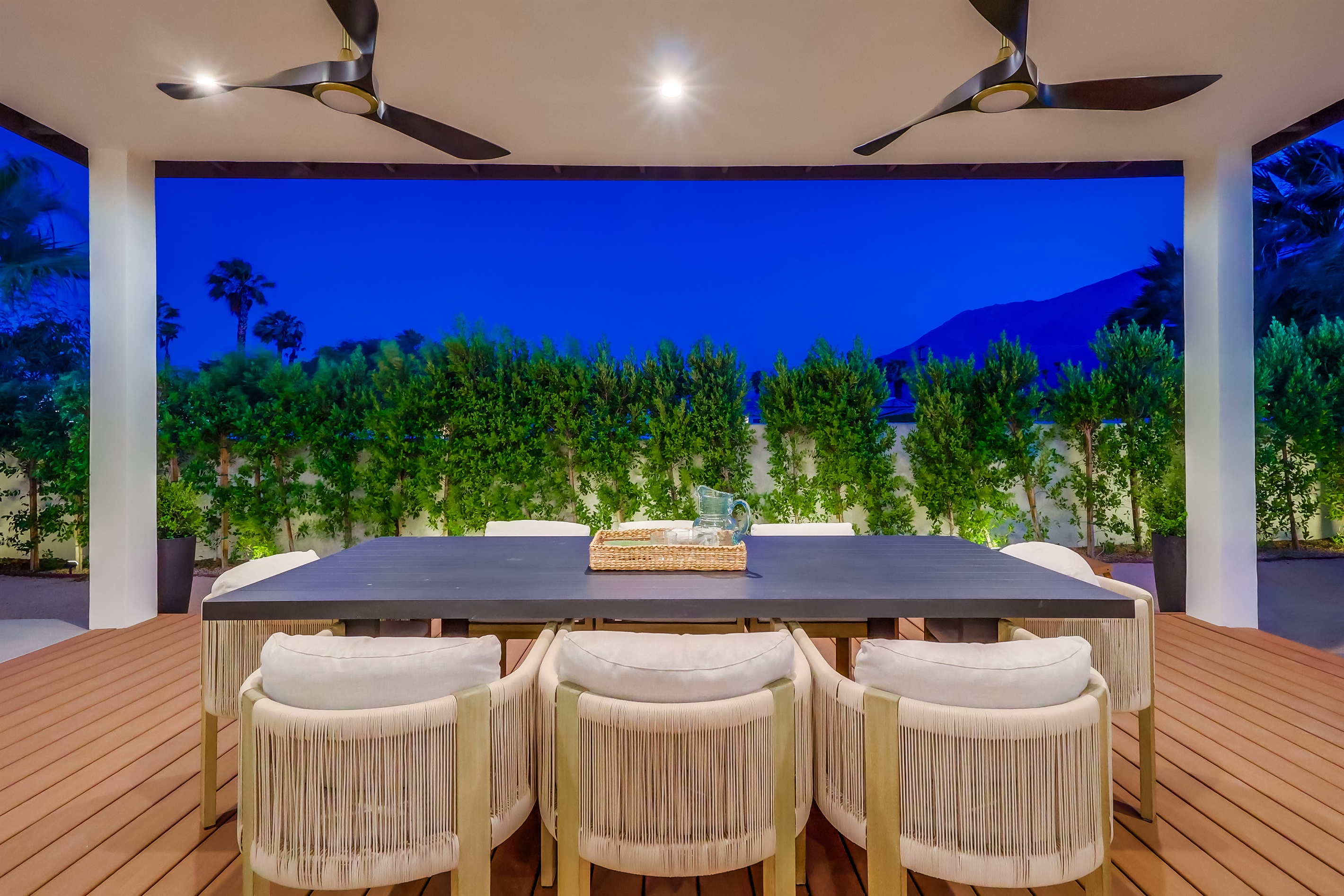 Outdoor dining in the evening