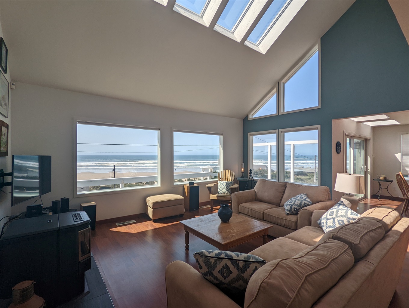 The great room at Poseidon's Paradise - sweeping ocean views.