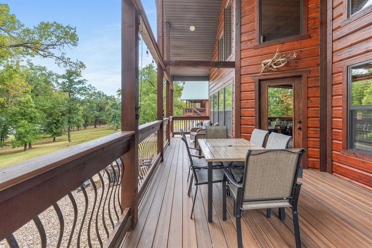 Outdoor seating to enjoy the lake!