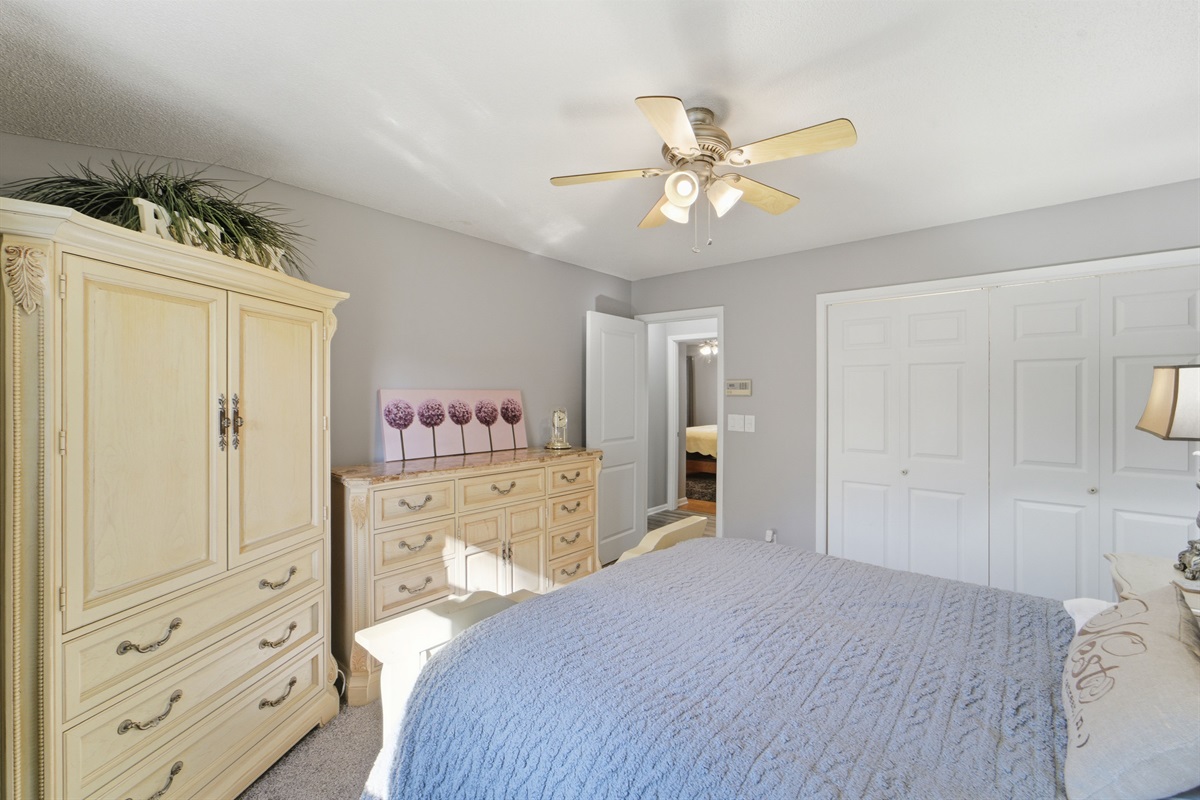 Bedroom 3, Located down the hallway from the kitchen and on the right is equipped with comfy bedding and sheets, perfect for sleeping in during vacation!