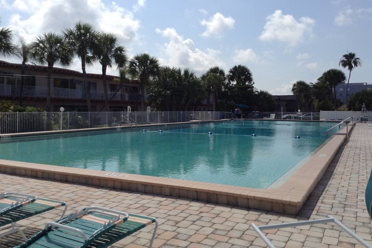 Pool with sunning deck 