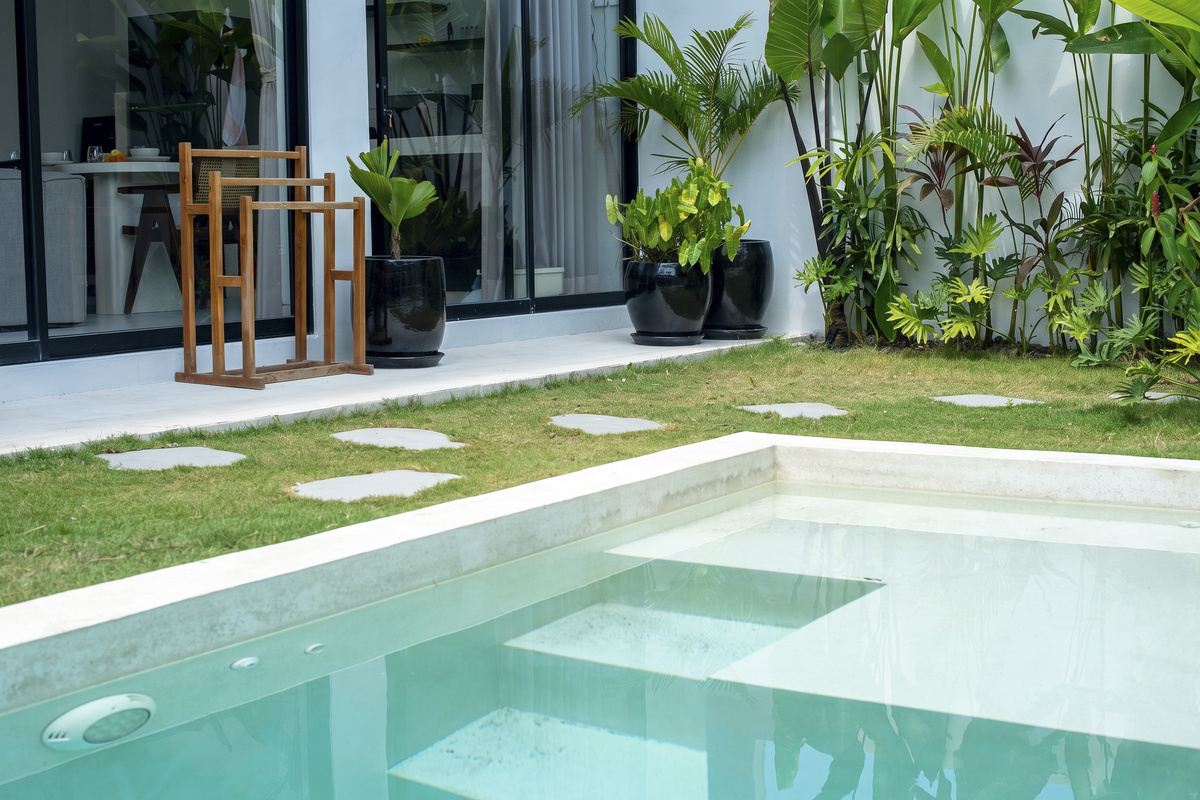 Pool area