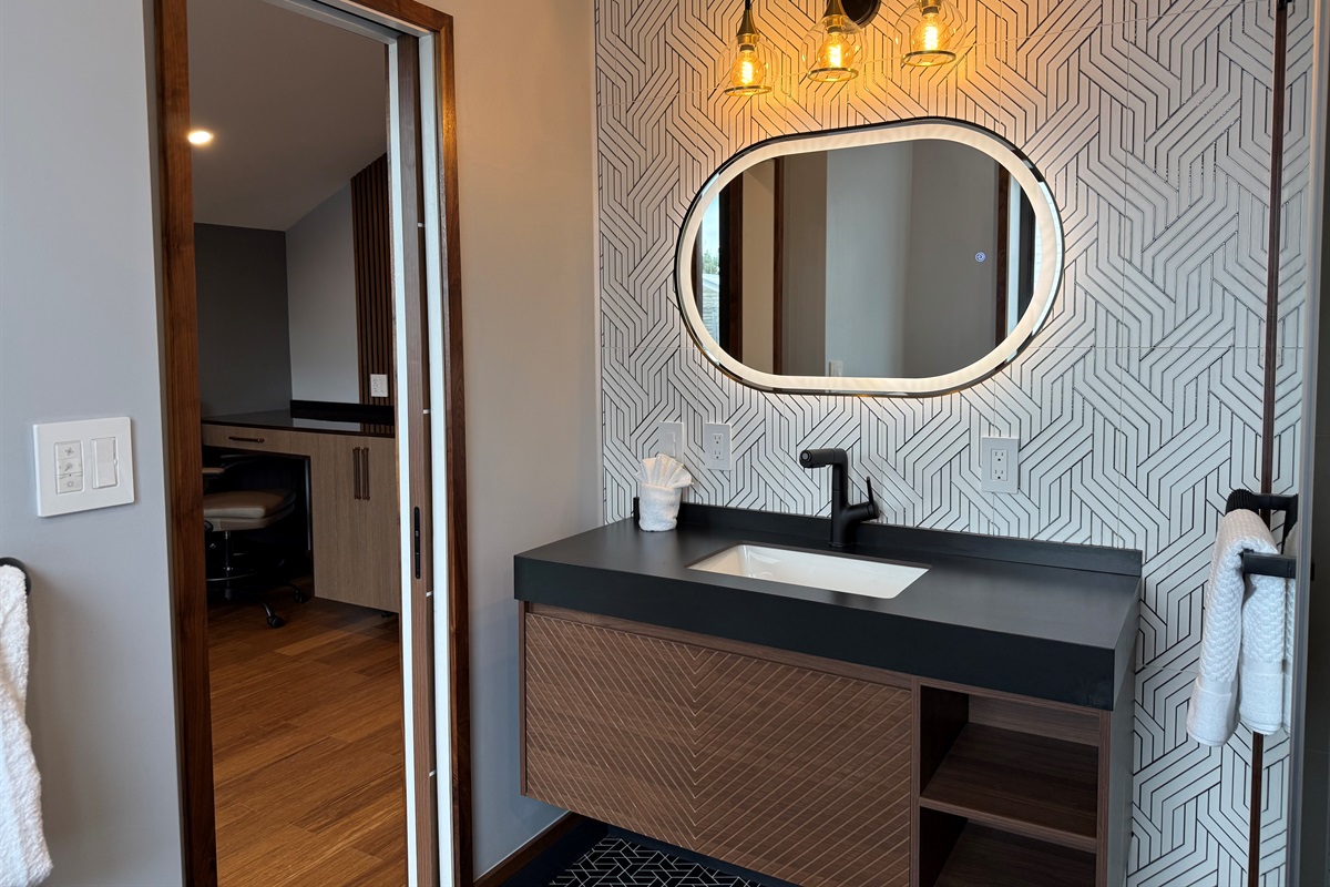 3rd Floor Bath
