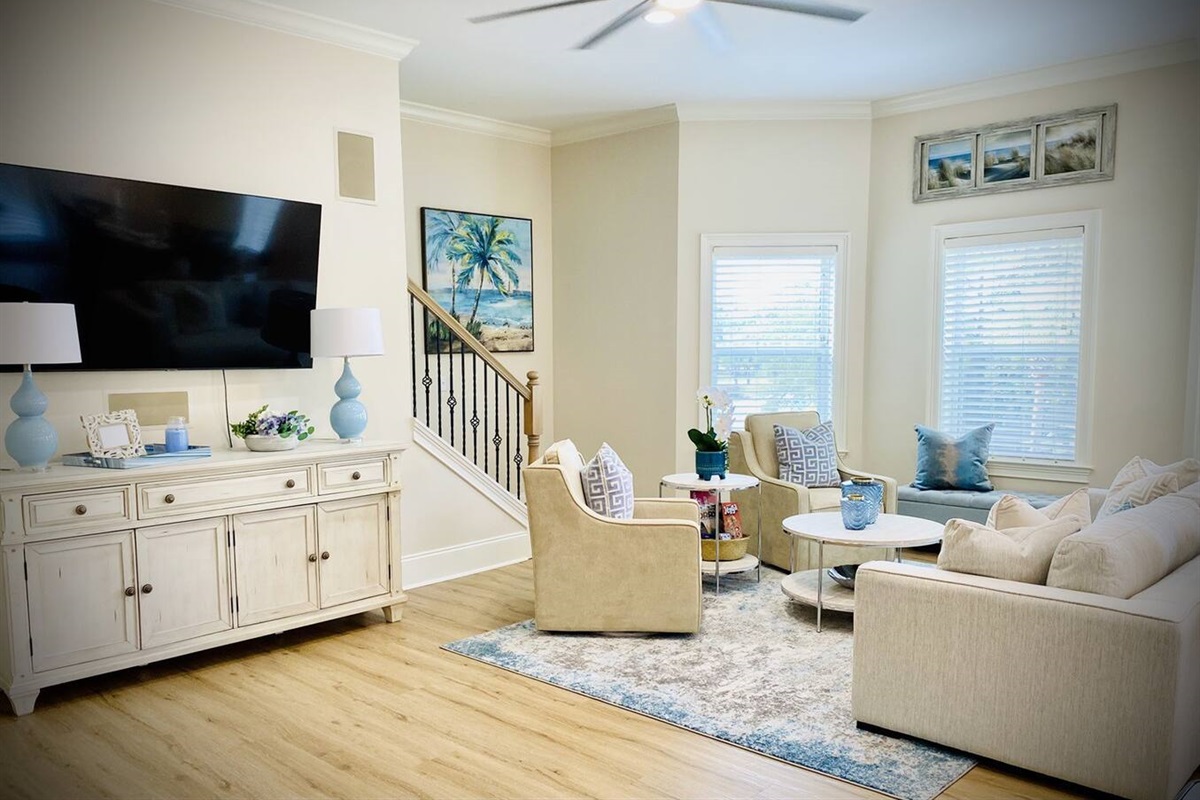 Main Living Room/ Family Room