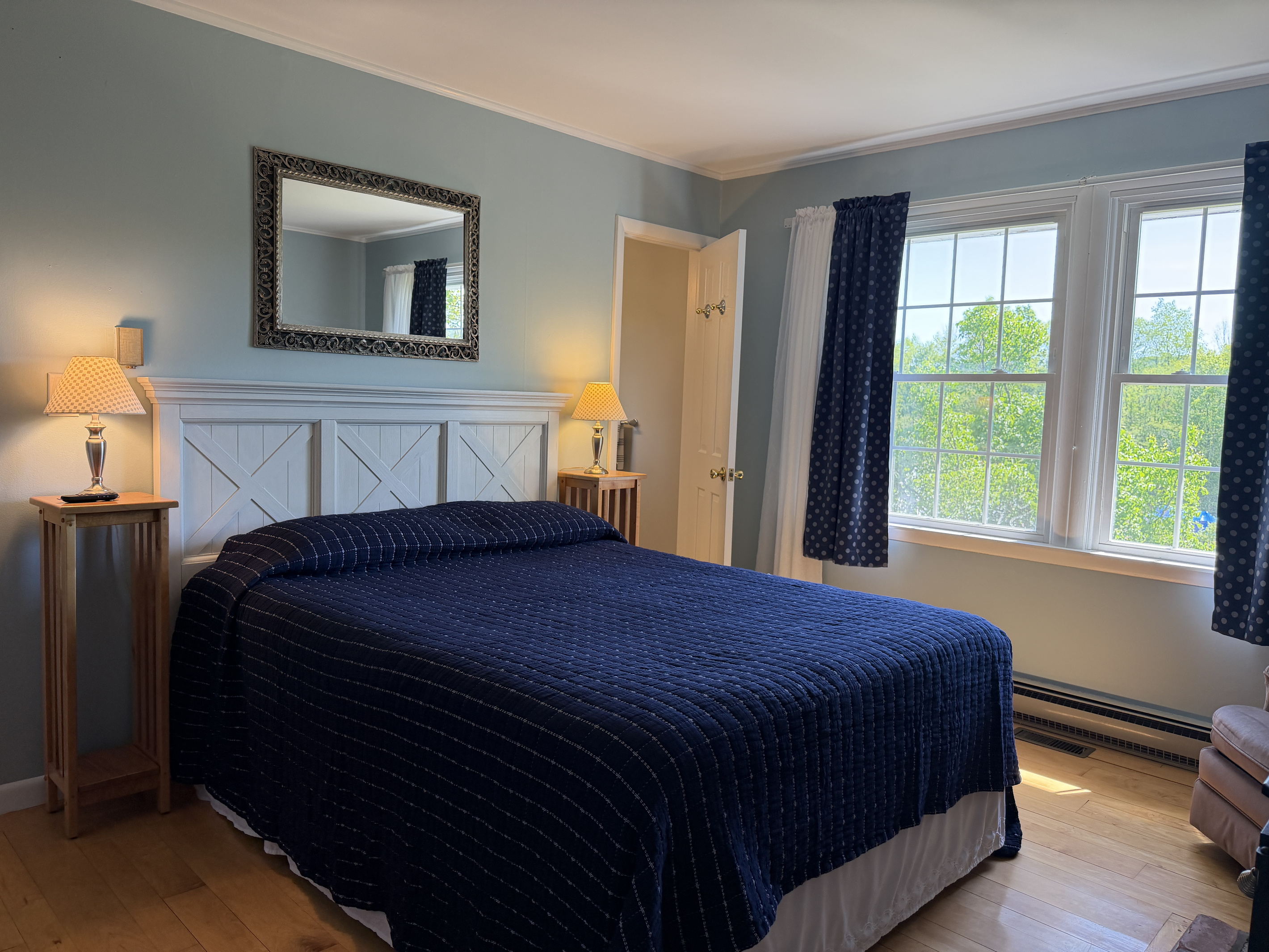 Queen #1 with ensuite bathroom