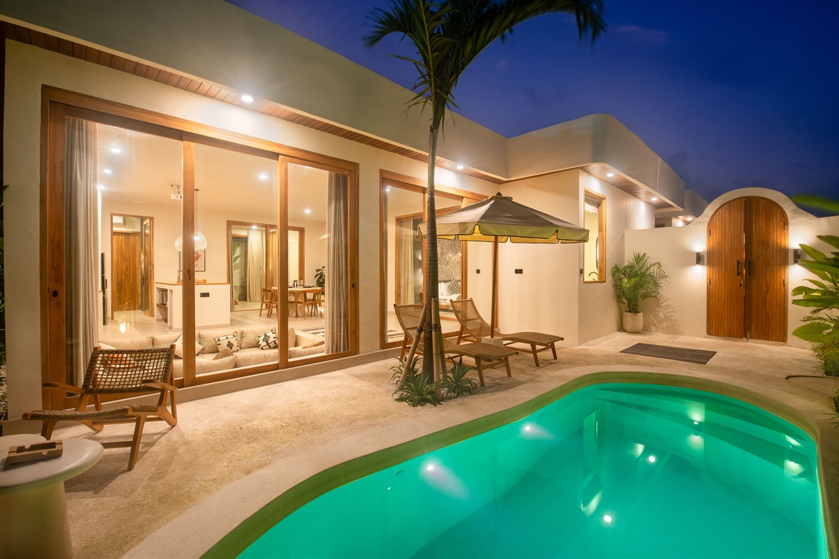 Pool area