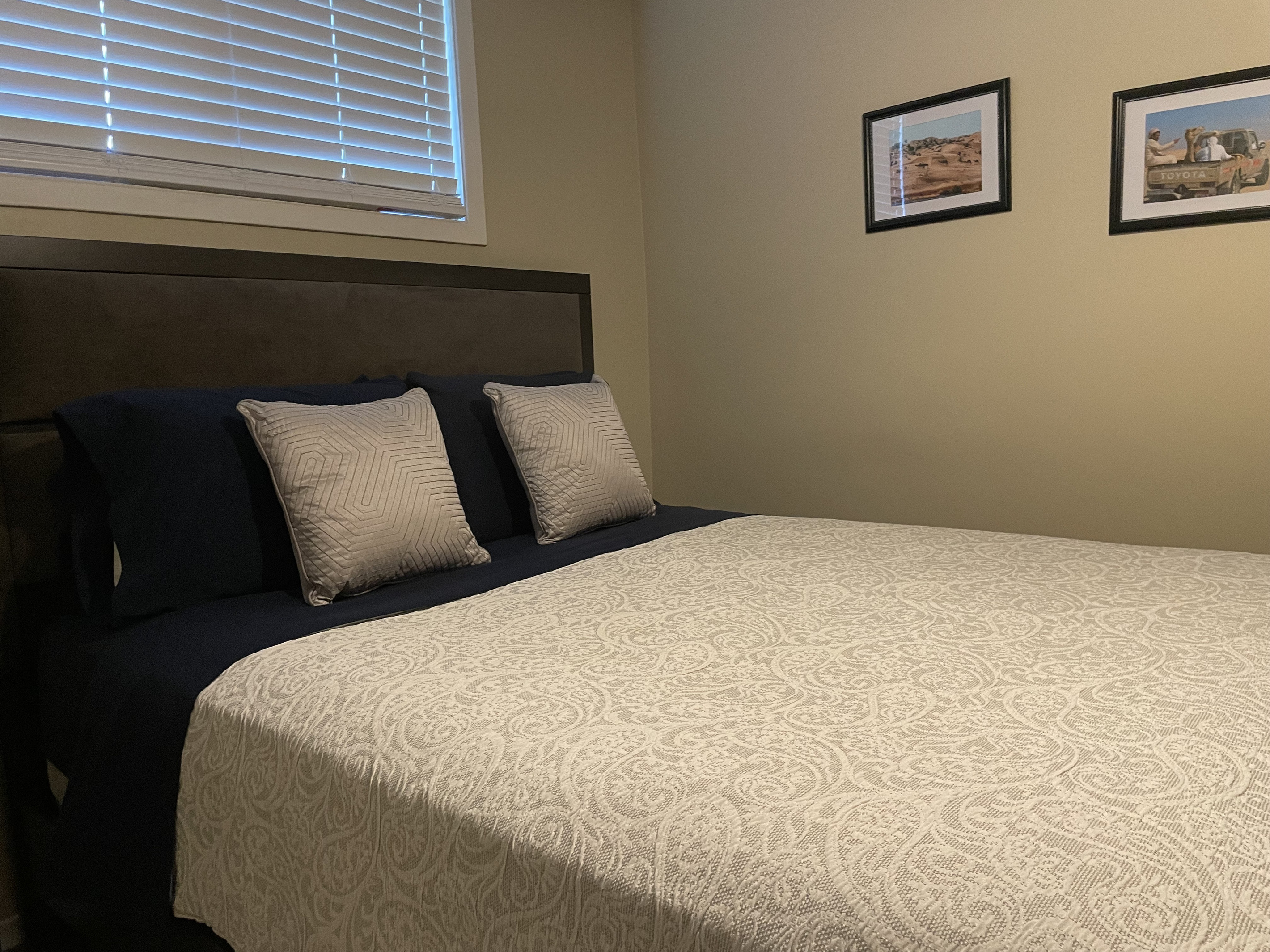 Queen Room #5