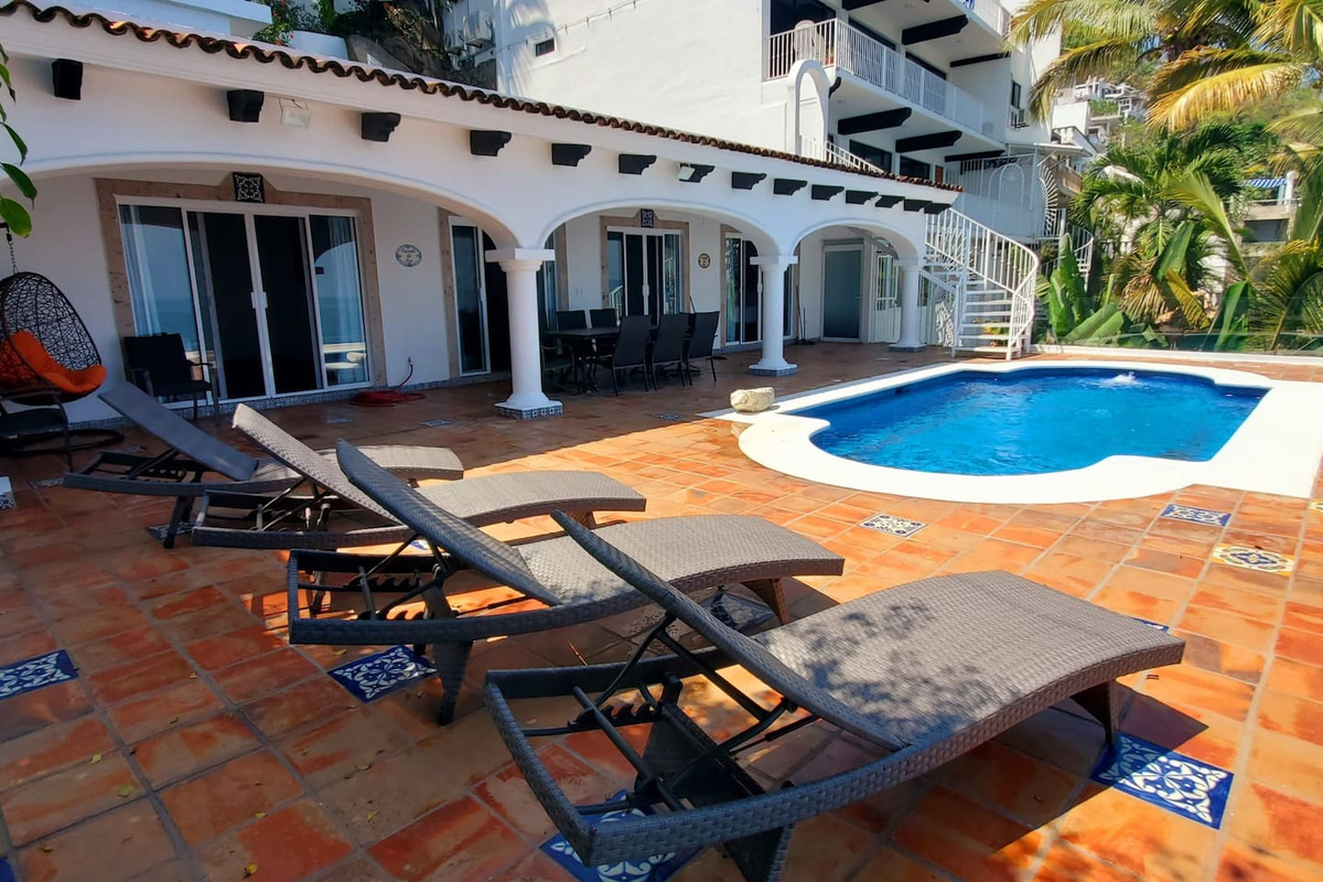 Private Pool
