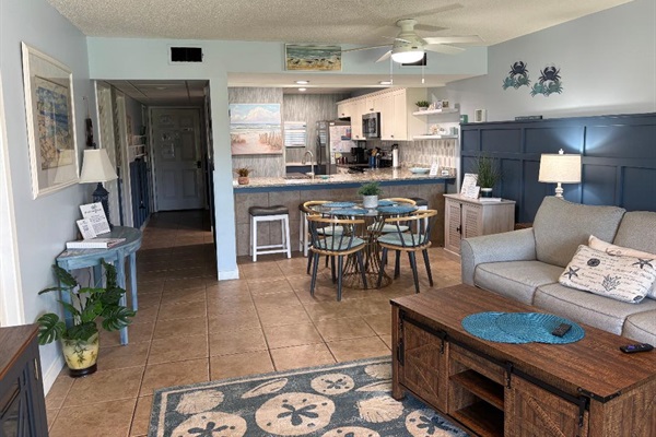 Living/Dining Room