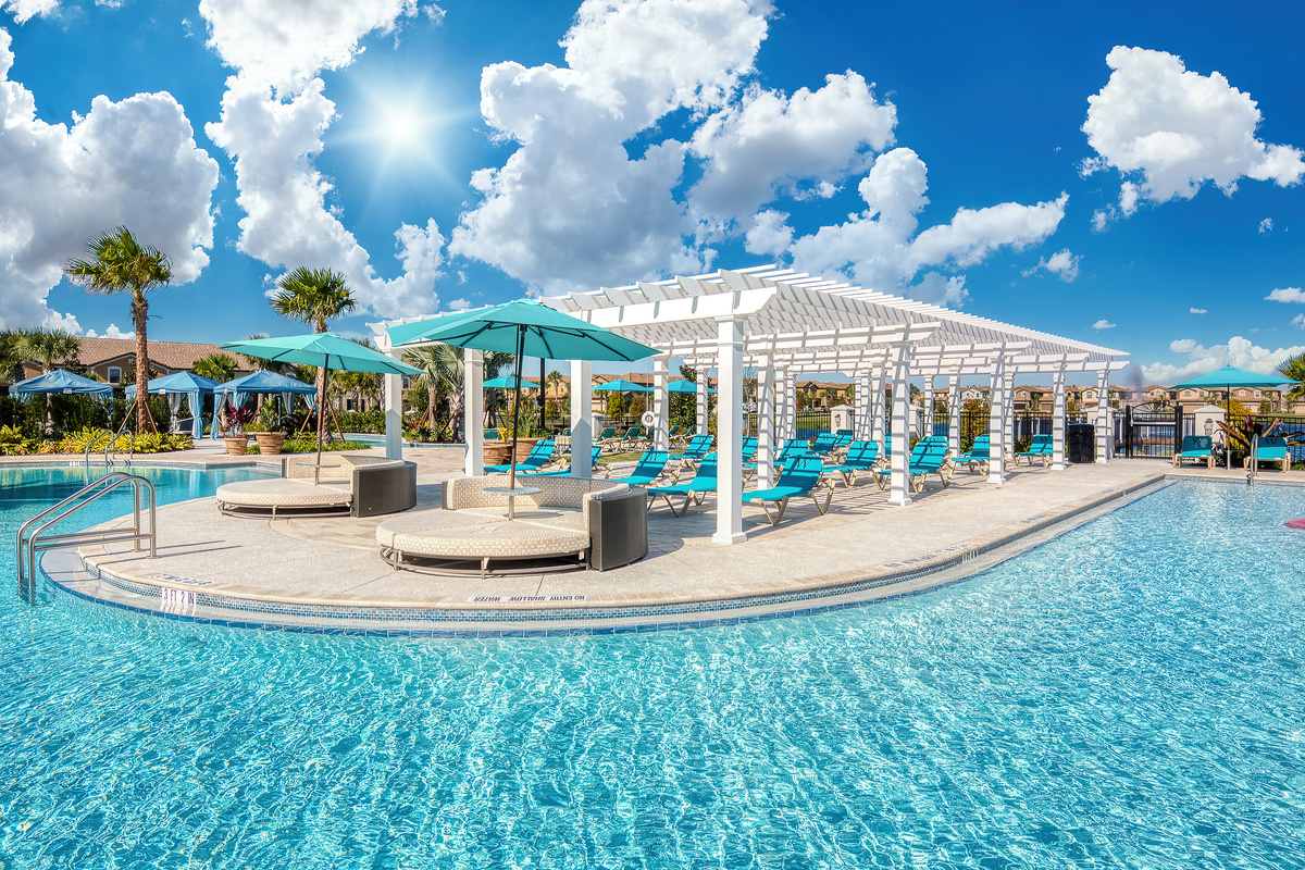 Windsor at Westside Clubhouse Pool