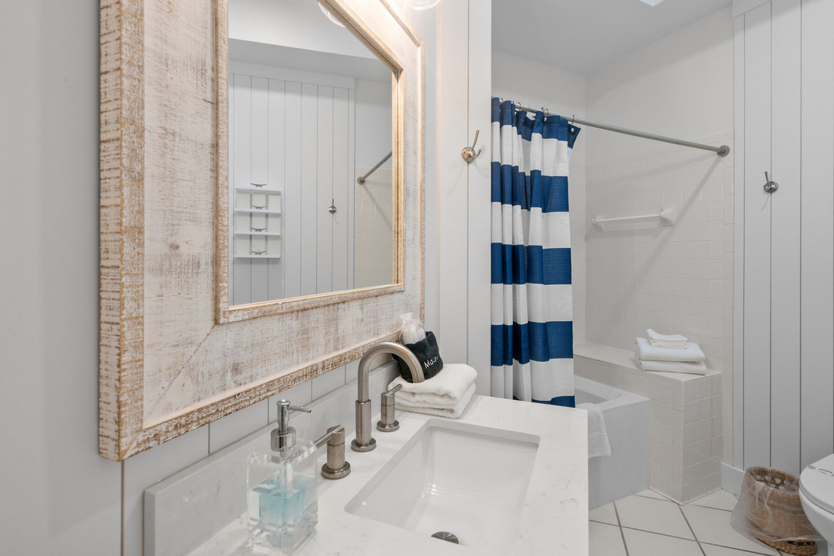 First Floor Main Bathroom. Newly Renovated