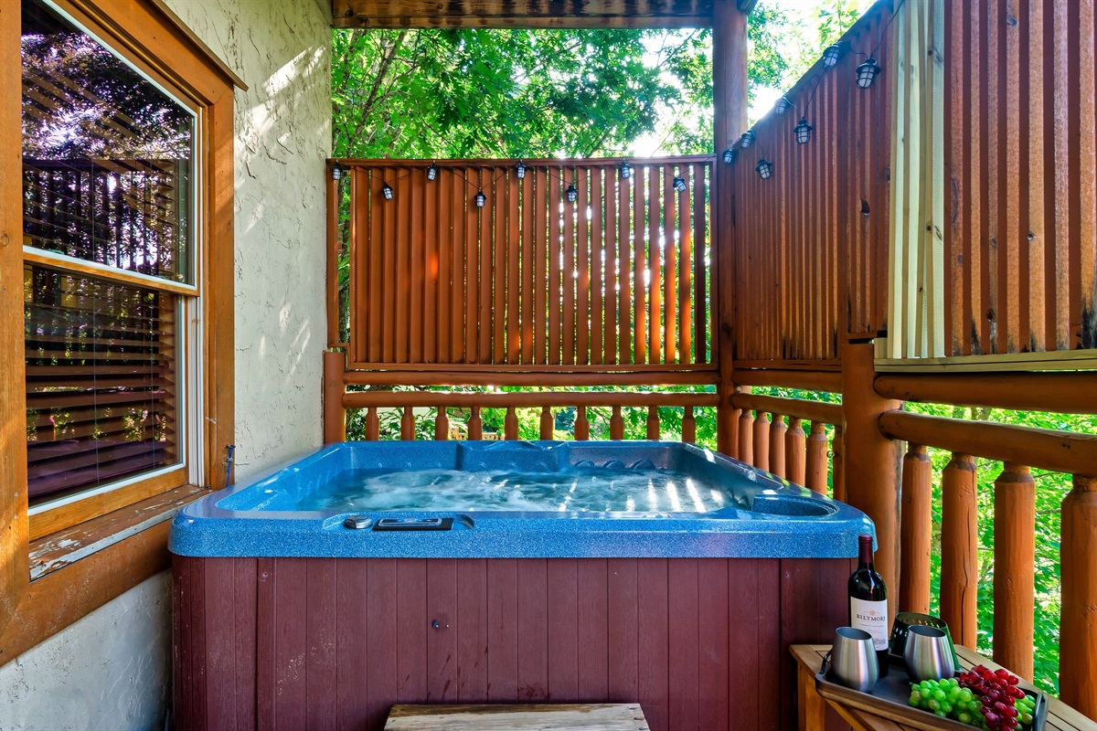 Slip into the hot tub for starlit soaks and cool mountain evenings that melt the day away.