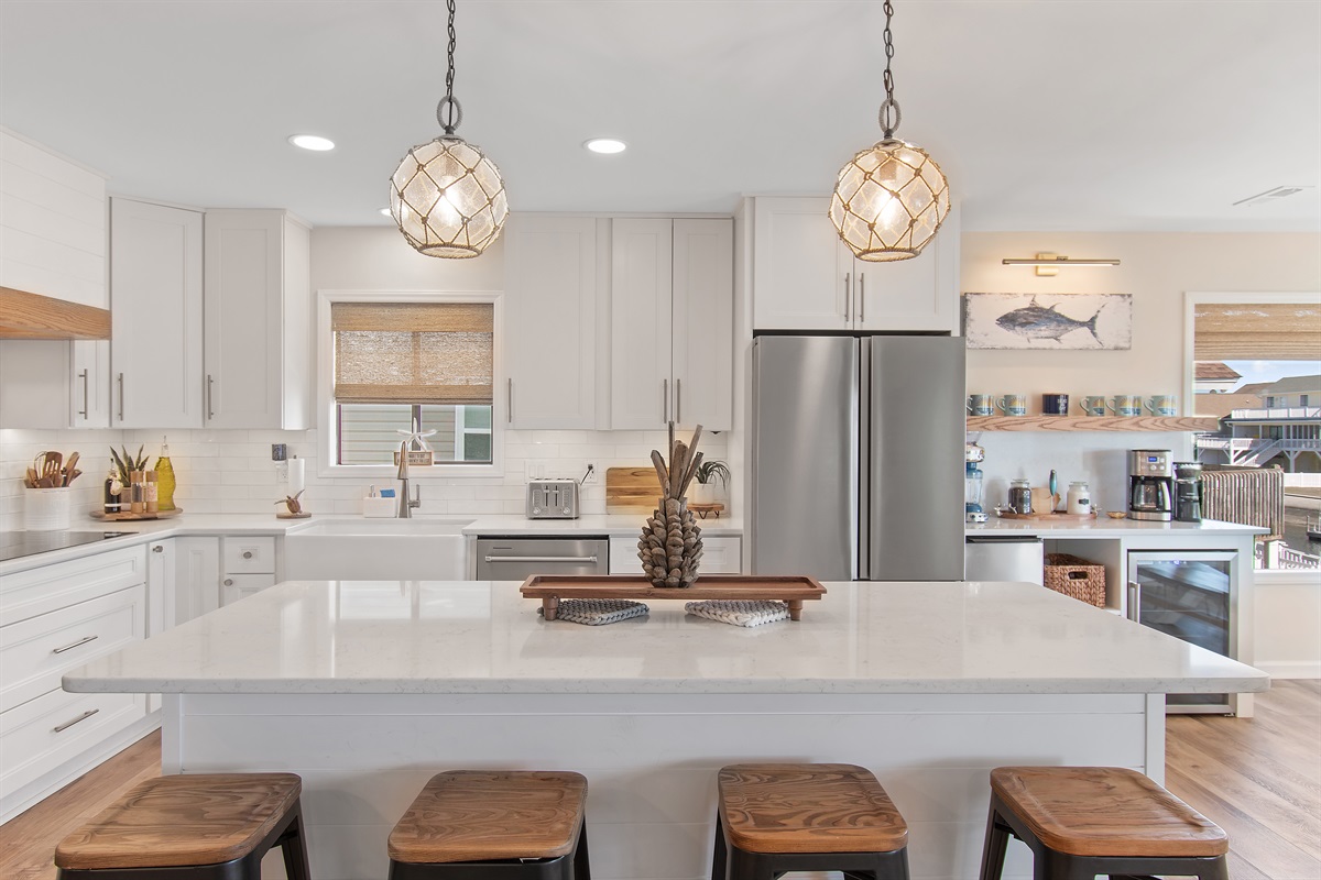 Island for extra space and seating