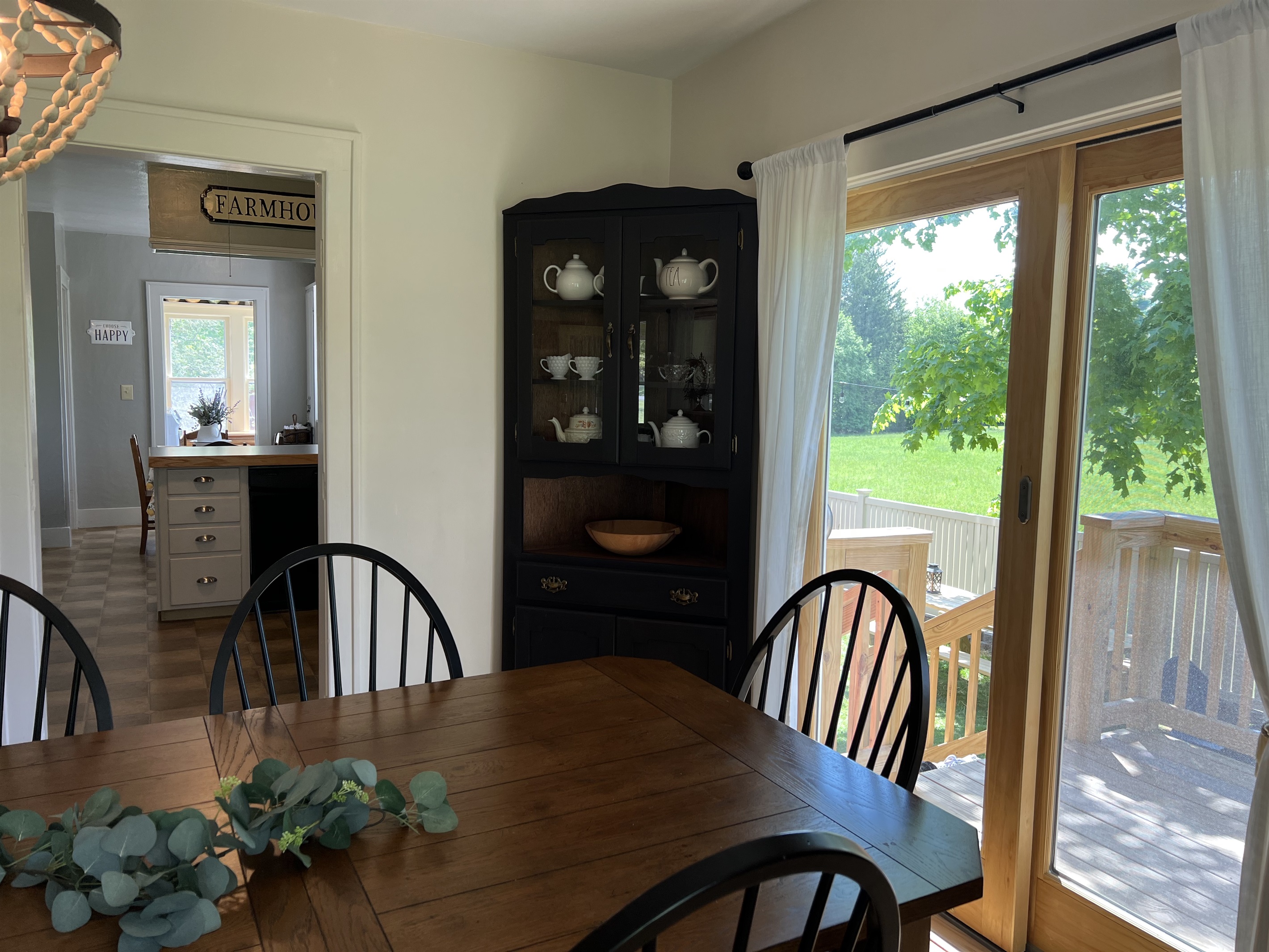 Dining Room to Kitchen