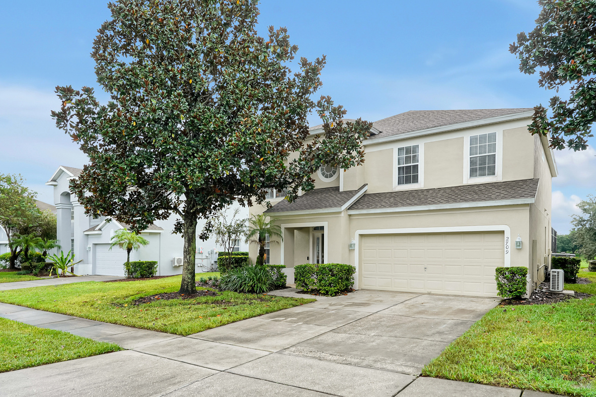 Front exterior and driveway