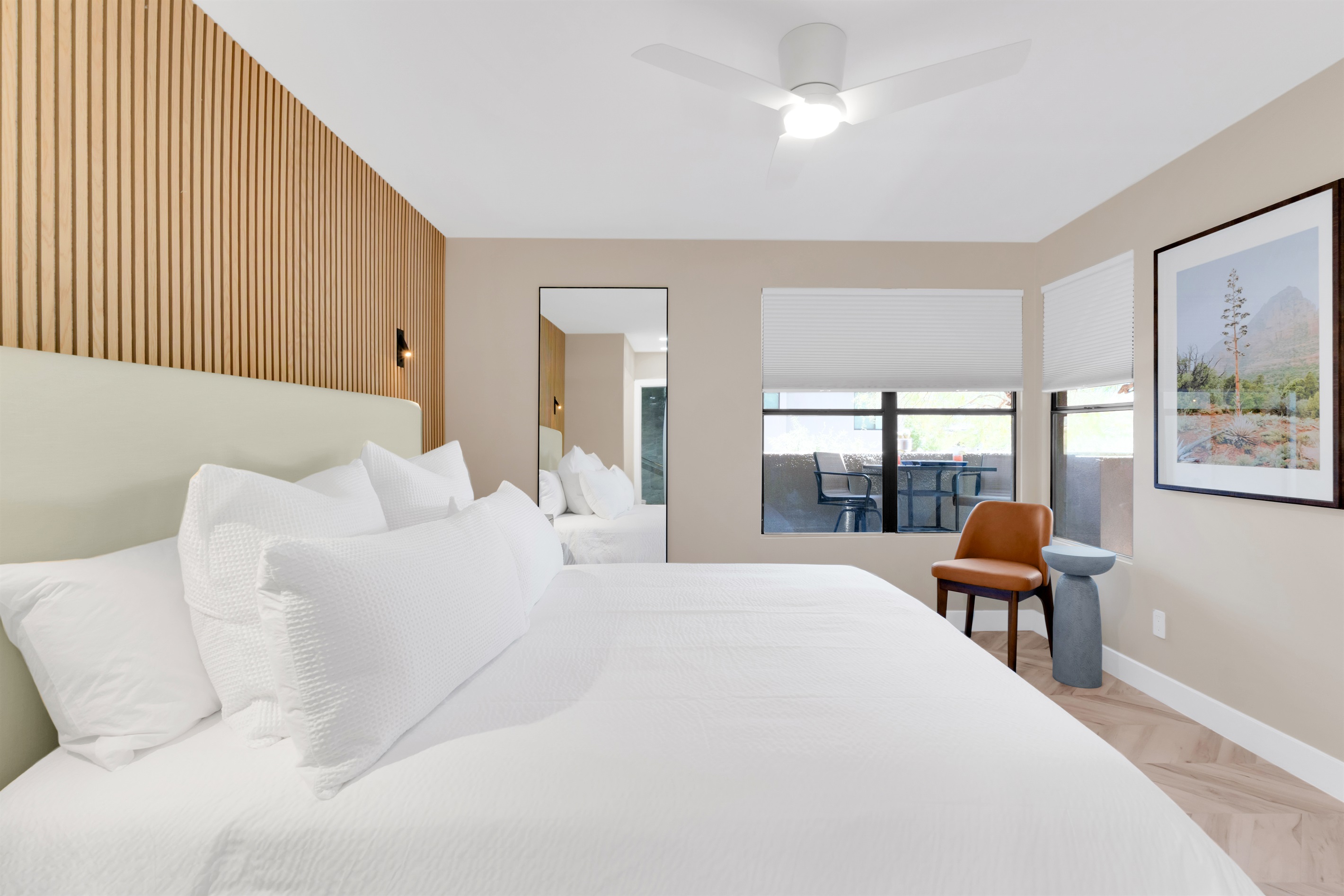 Master (King) Bedroom

