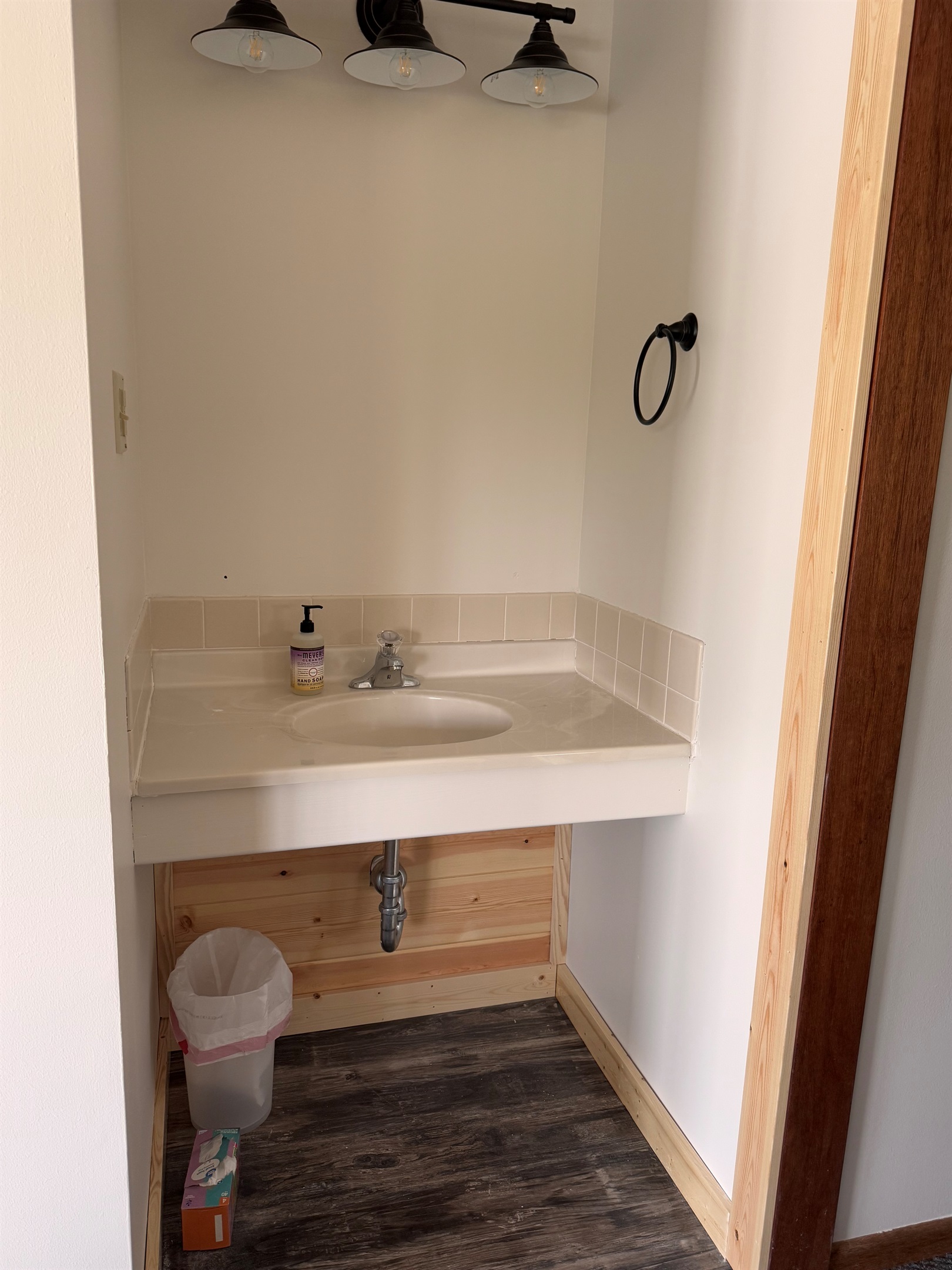 Upper Bedroom 2