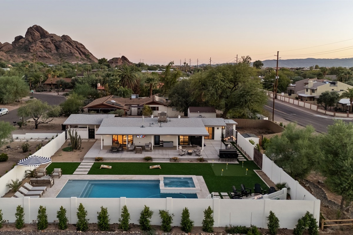 Camelback Casa | 4BR in Scottsdale | Heated Pool & Hot Tub — Casa Camelback | 3BR+Bunkhouse | Heated Pool & Hot Tub, Scottsdale, Arizona — photo 55