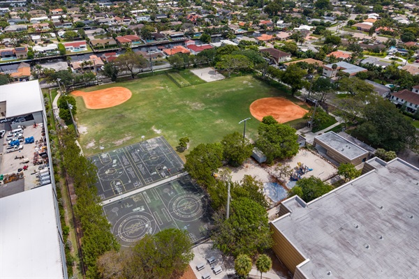 Nearby park with baseball fields and basketball courts just minutes away