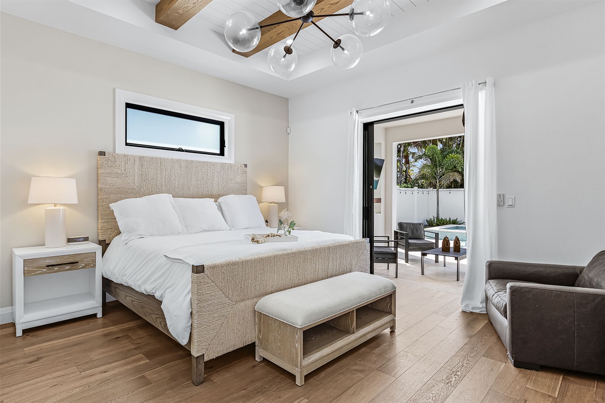 Master Bedroom - King Bed