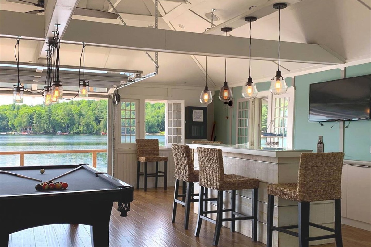 Interior of Boathouse with billiards, bar and TV