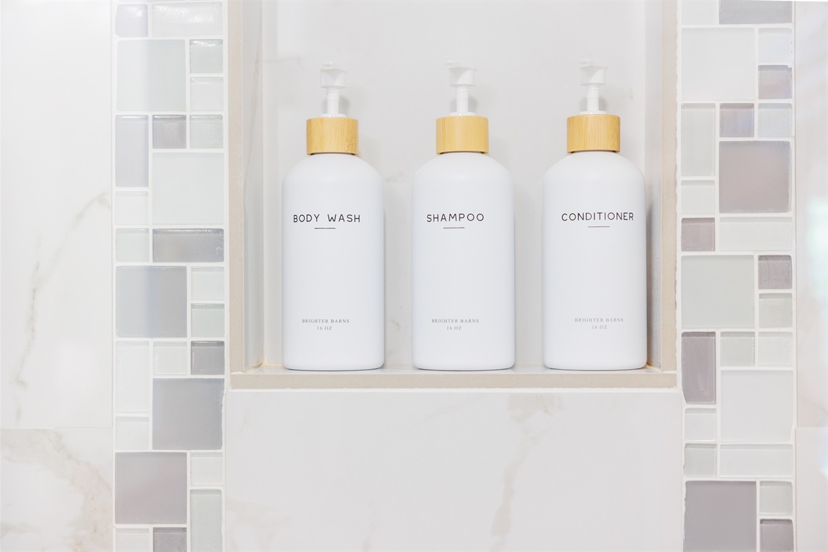 Shampoo, conditioner, and soaps are provided