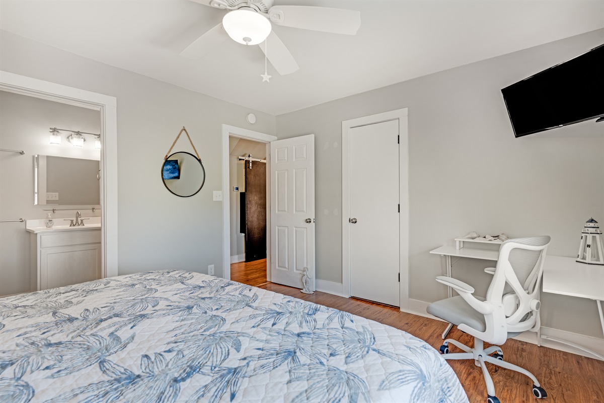1st Floor King Primary Ensuite with Desk
