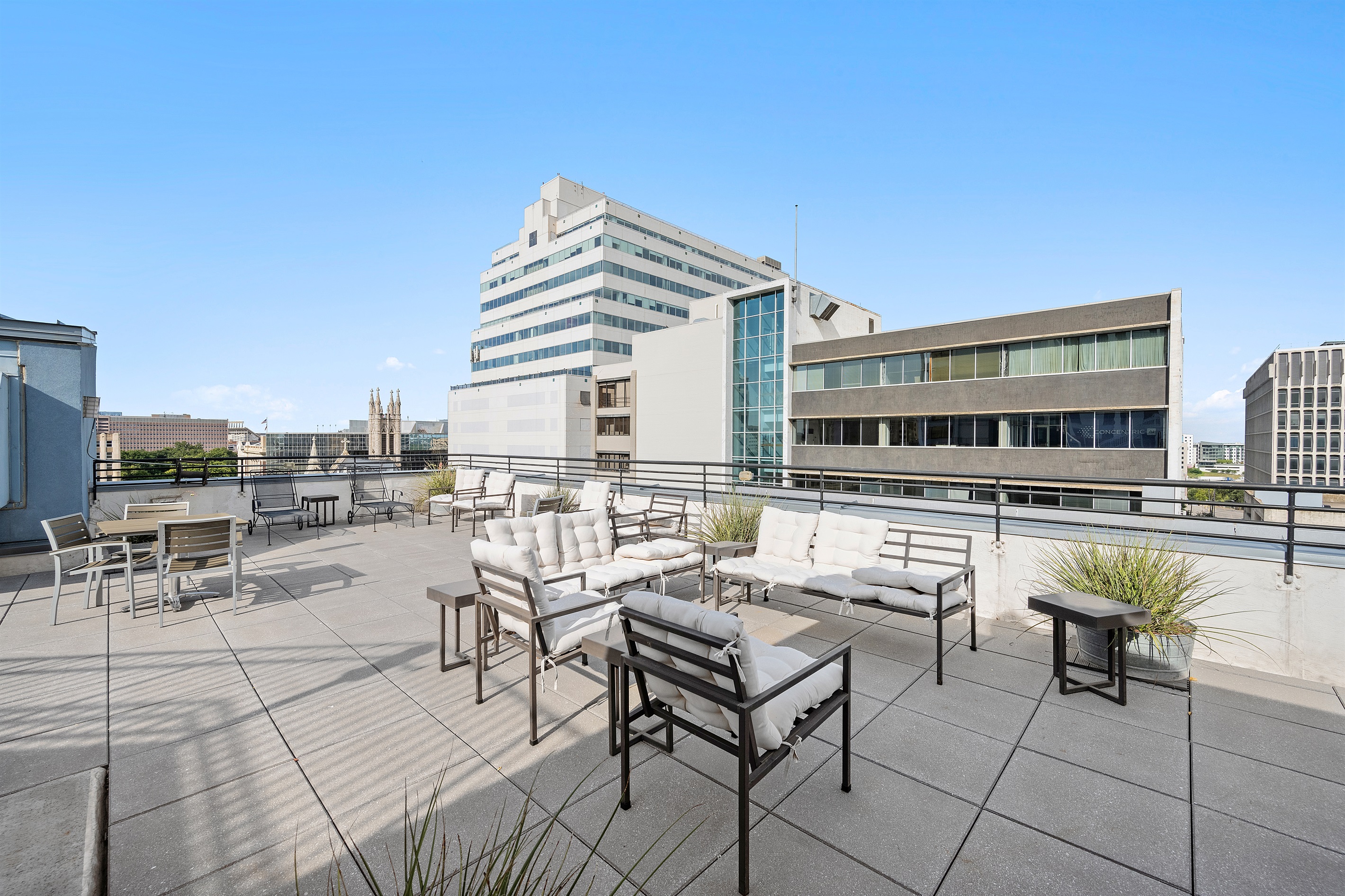 Huge Rooftop Patio with Skyline Views.