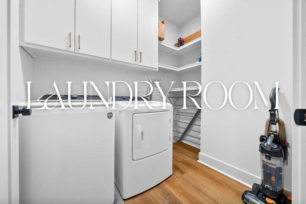 A second laundry room located upstairs with all the essentials, adding convenience to your stay so you can keep things fresh and focus on having fun.