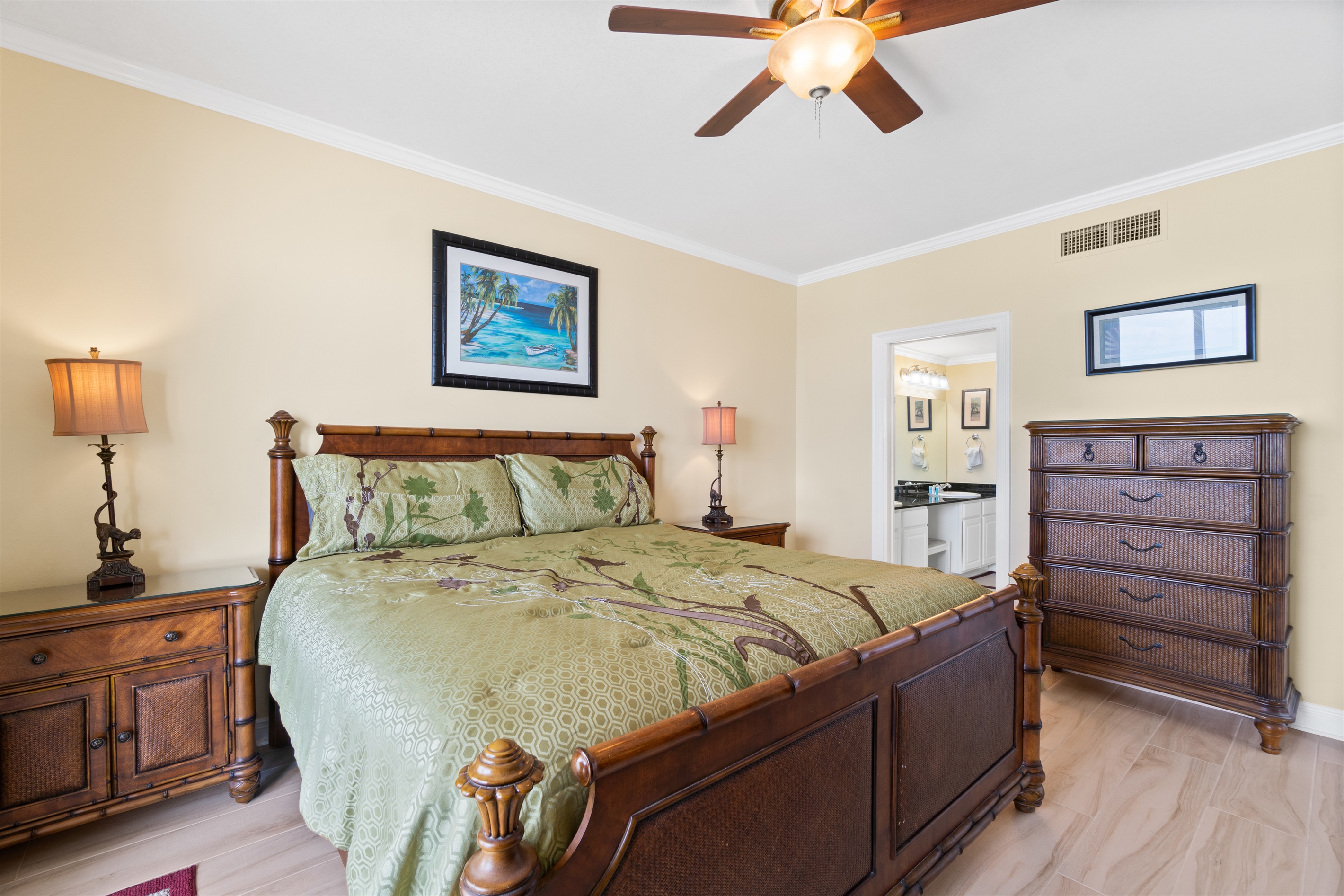 Master king size bed