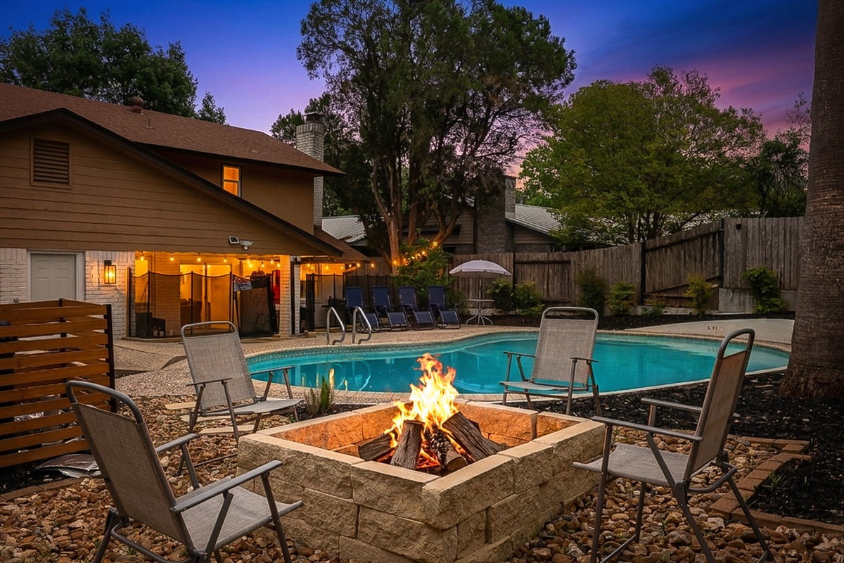 Cozy fire pit by the pool—perfect for relaxing nights 🔥✨