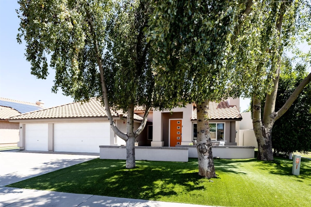 Meadow Hill · Dynamic Modern Home in N S — Meadow Hills in North Scottsdale / Heated Pool, Scottsdale, Arizona — photo 13