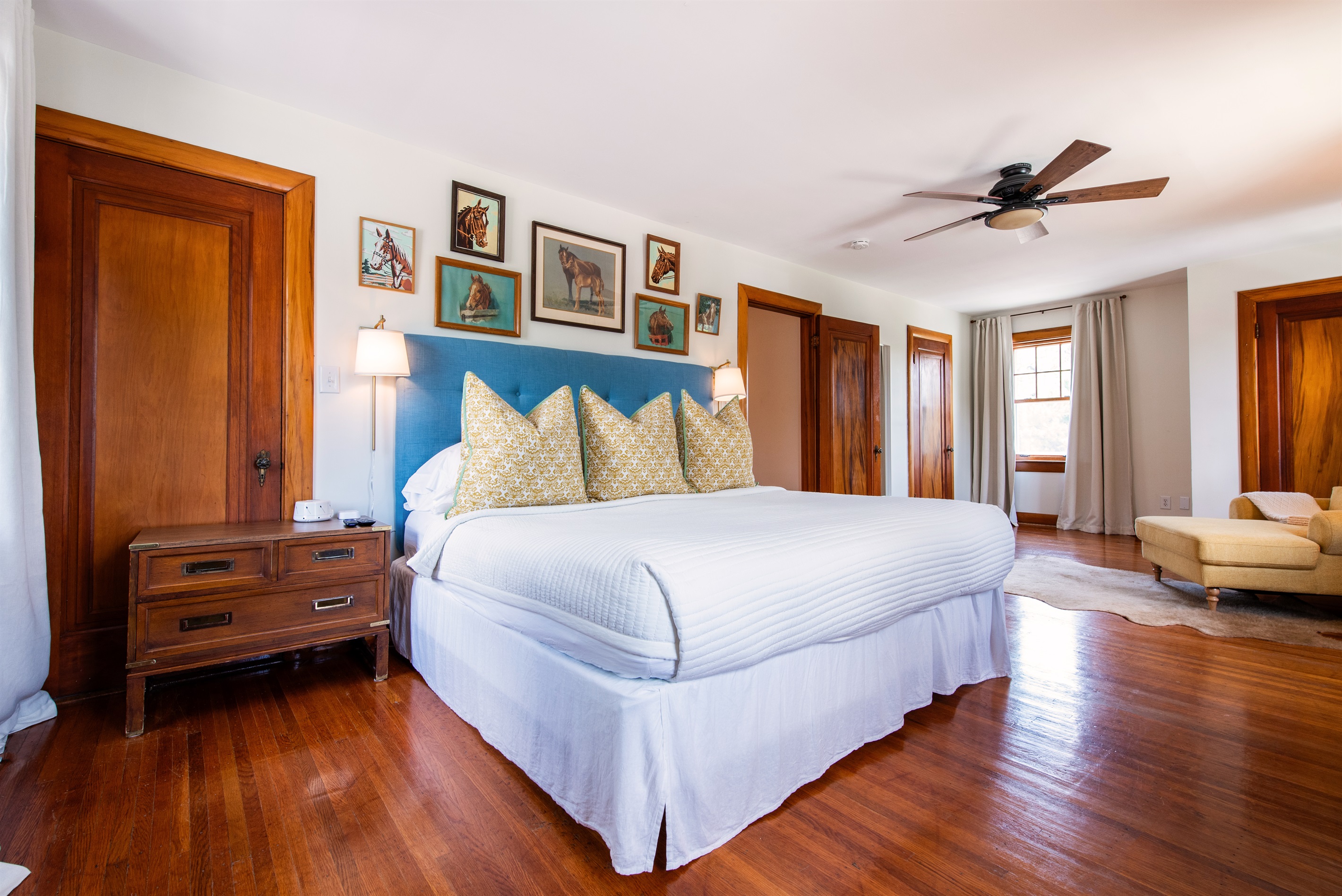 Primary king suite (ensuite bath)