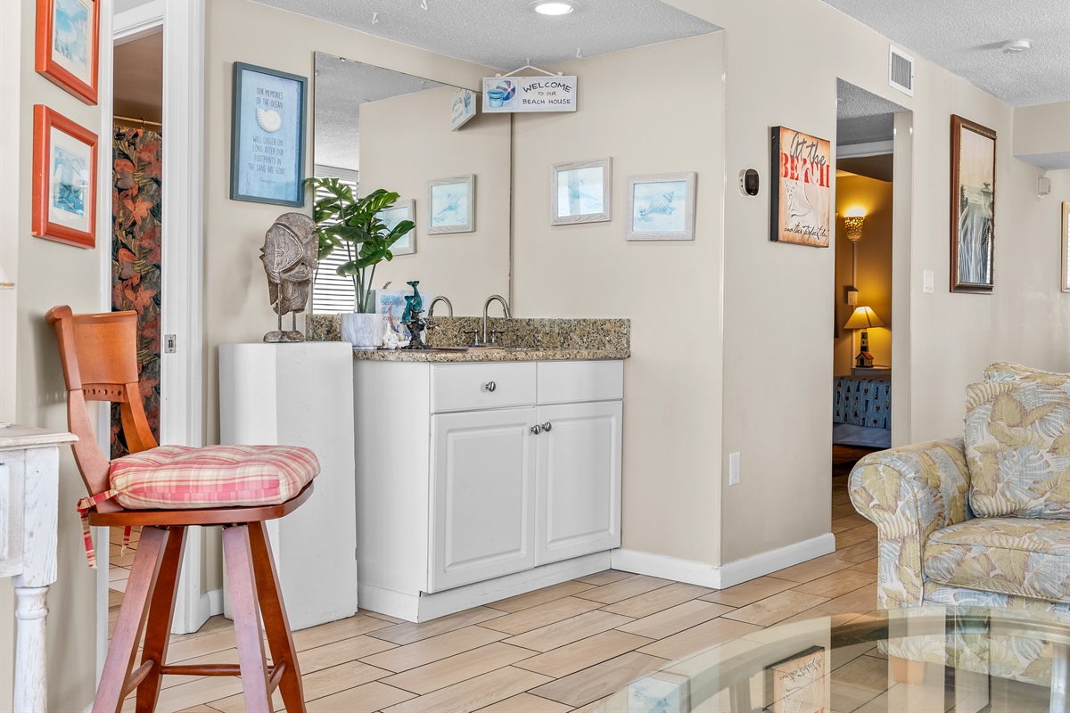 Beautifully Decorated Unit
