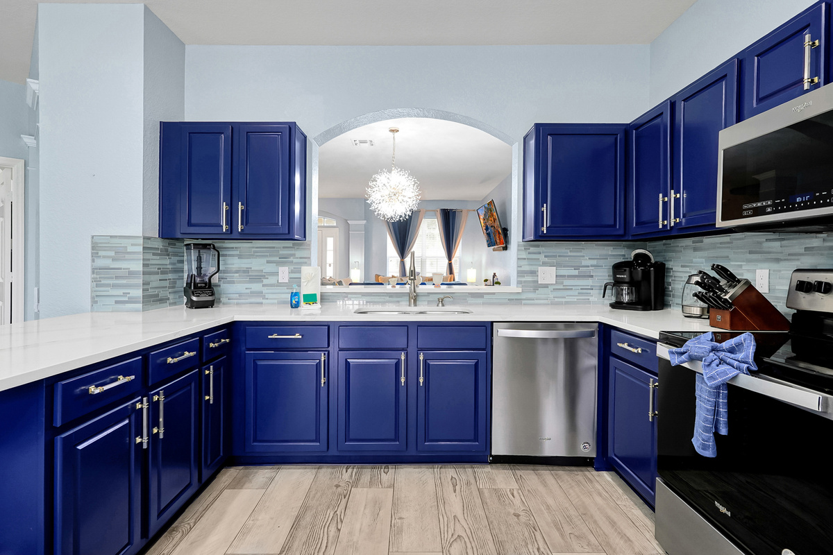 Fully equipped kitchen