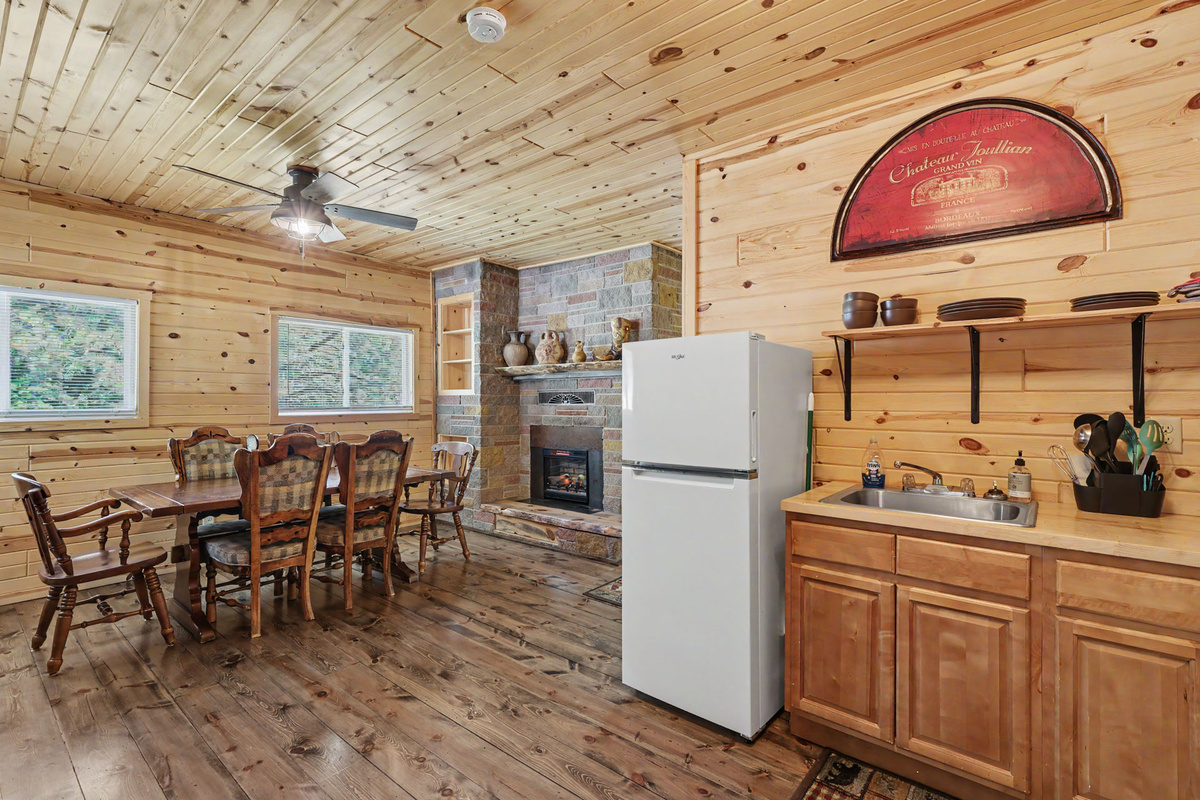 Open Concept Kitchenette