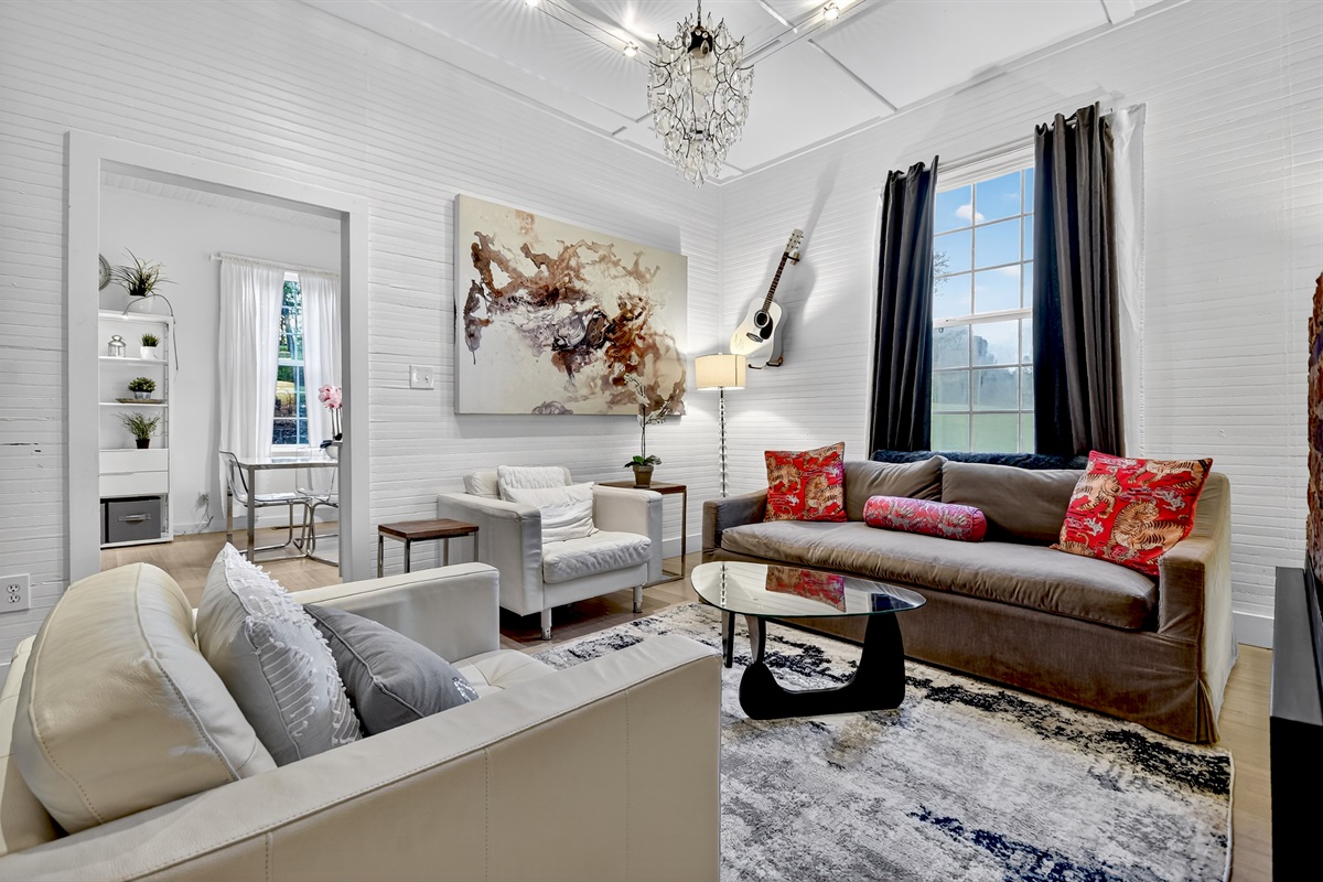 Bright, eclectic, and welcoming&mdash;this cozy living space is perfect for curling up with a movie or enjoying quality time after a fun-filled day in downtown Blue Ridge.