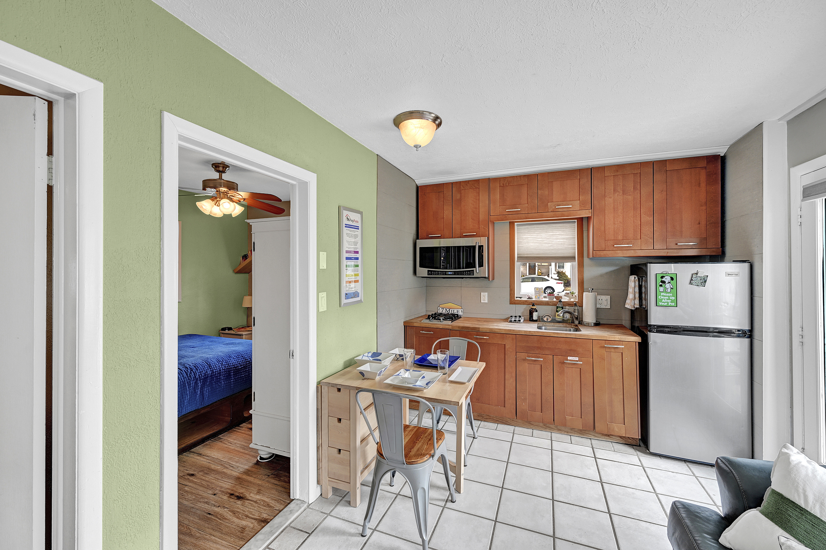 Just enough kitchen to feed a CREW!  The microwave is also a convection over / air fryer so you can crank out dinner for your friends & family!