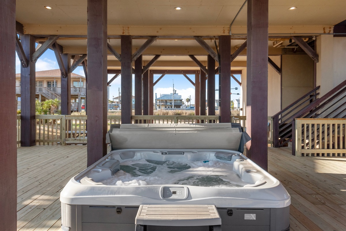b2e37fa289734fc69dc3adc25728b84c Large | Beachhouse | Texas | TX | Vacation Homes | Galveston | Crystal Beach | Kokomo | Breezy Days | Beachfront Elegance | Sunrise Serenity | Southern Sands Property Management, LLC