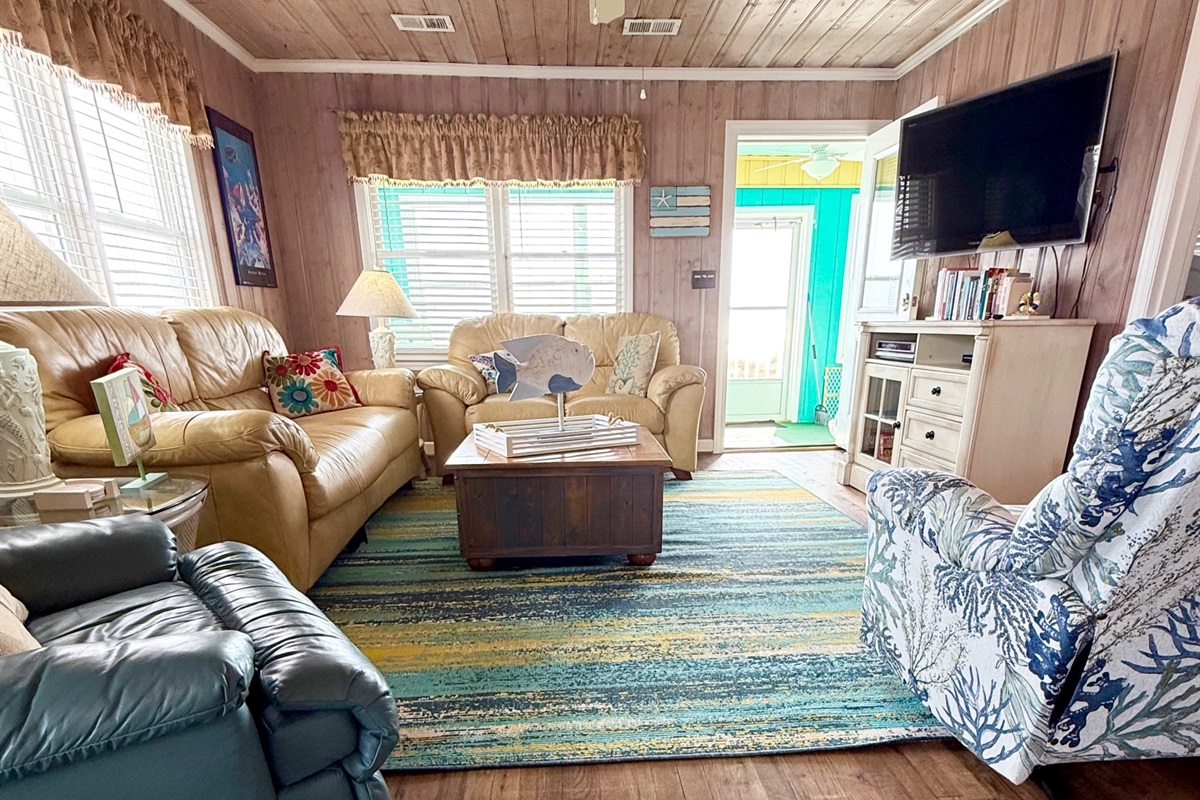 Upstairs Living Area