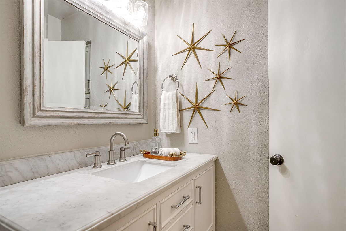 Primary En Suite Bathroom
