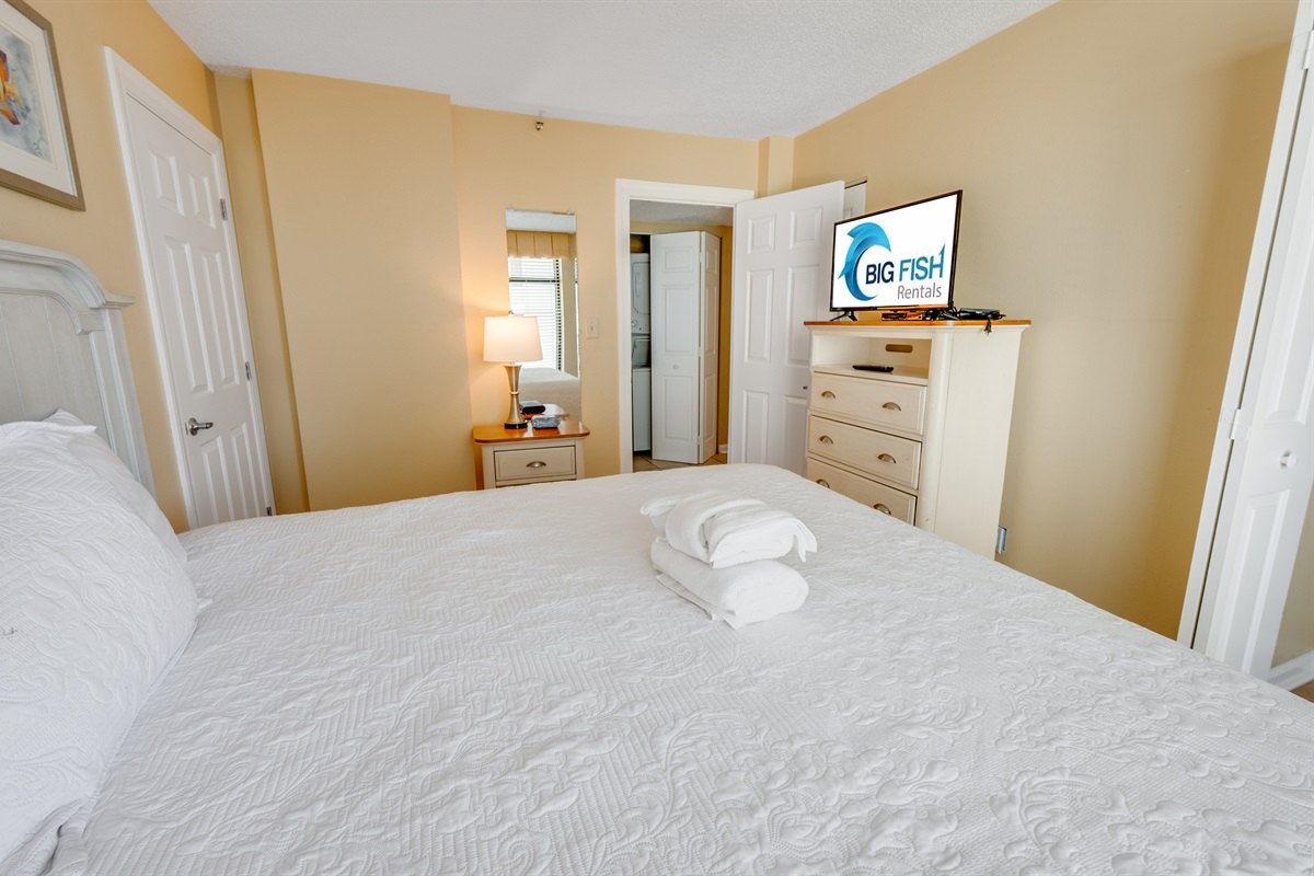 Stunning Bedroom ✨ Beautifully Decorated 🛏️💫