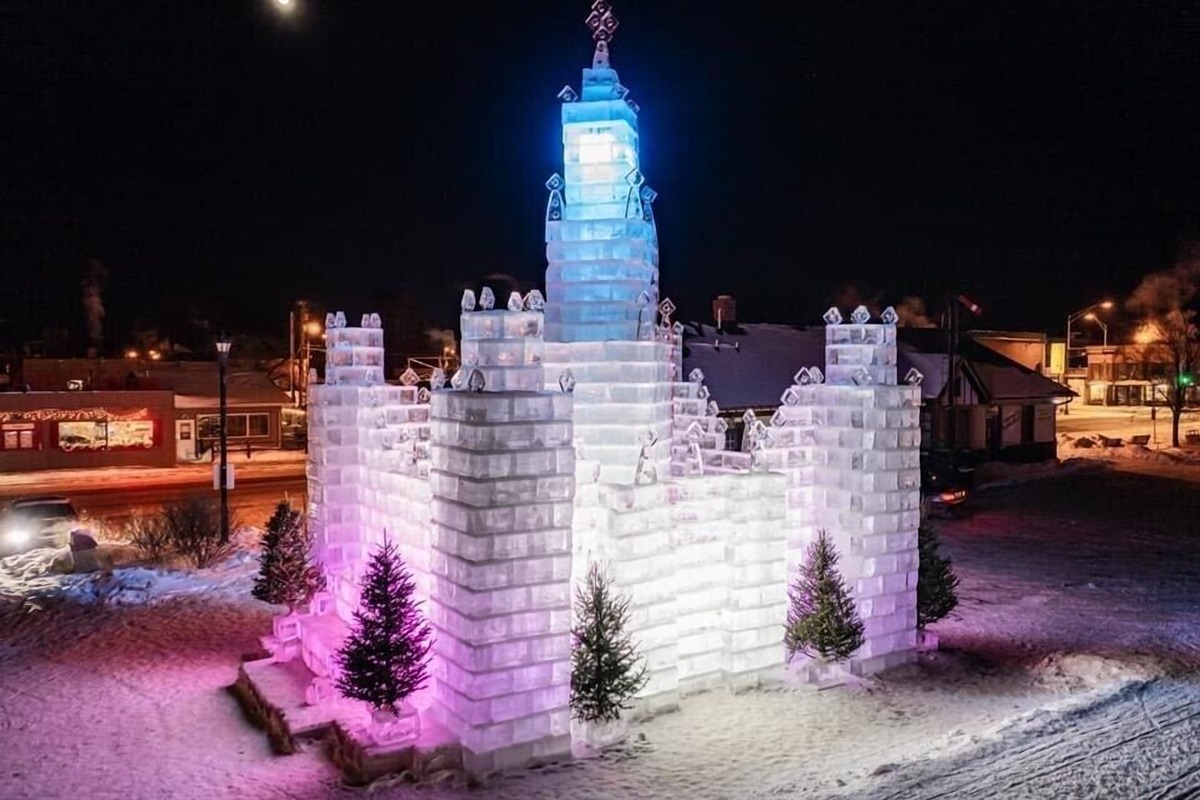 Eagle River Ice Castle
