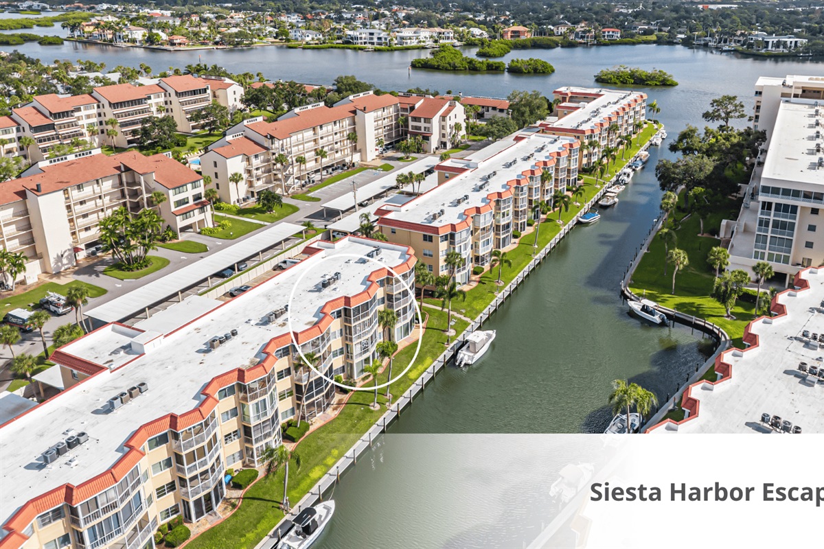 3rd Floor w/Water View